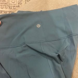 Like new Lululemon leggings